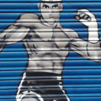 Persiana graffiti Escuela Kickboxing Barcelona 2017