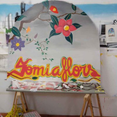 ▷ Rotulación profesional en Barcelona Cartel personalizado floristería sobre madera en Barcelona por ARTEEXTRA