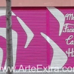Persiana graffiti centro estética en Barcelona por ARTEEXTRA