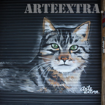persiana pintada animales graffiti barcelona decoracion dibujo